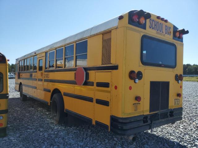 4DRBJABN04A968583 - 2004 IC CORPORATION 3000 YELLOW photo 2