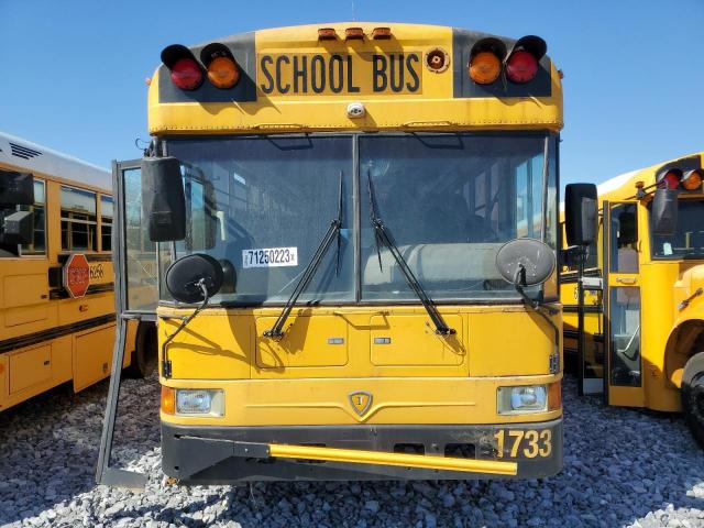 4DRBJABN04A968583 - 2004 IC CORPORATION 3000 YELLOW photo 5