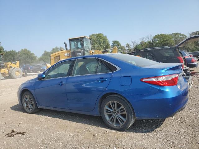 4T1BF1FK8HU639541 - 2017 TOYOTA CAMRY LE 蓝色 照片 2