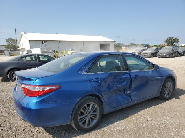 4T1BF1FK8HU639541 - 2017 TOYOTA CAMRY LE 蓝色 照片 3