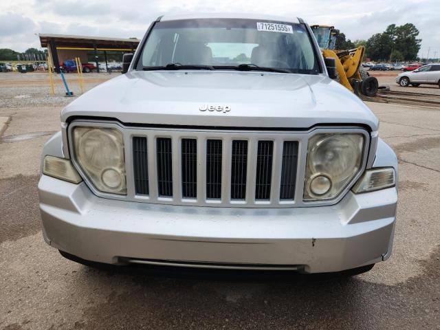 1C4PJMAK2CW170185 - 2012 JEP LIBERTY SPORT SILVER photo 5