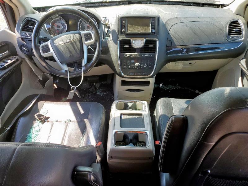 2C4RC1BG3GR246734 - 2016 CHRYSLER TOWN & COU TOURING MAROON photo 8