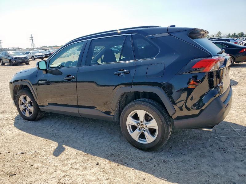2T3P1RFV5NW299958 - 2022 TOYOTA RAV4 XLE BLACK photo 2