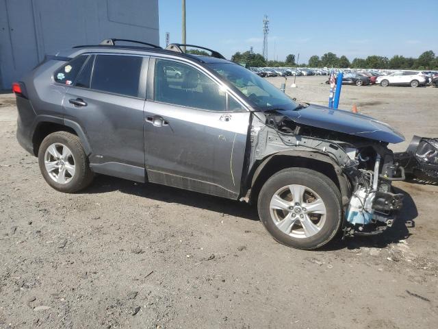 JTMRWRFV9LD060417 - 2020 TOYOTA RAV4 XLE GRAY photo 4