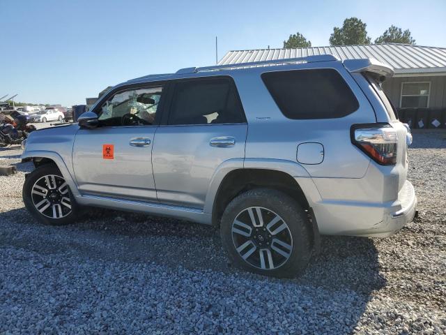 JTEBU5JR1J5495770 - 2018 TOYOTA 4RUNNER SR5/SR5 PREMIUM 银色 照片 2