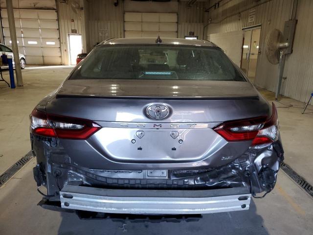 4T1G11AK8MU463404 - 2021 TOYOTA CAMRY SE გრაფიტი ფოტო 6