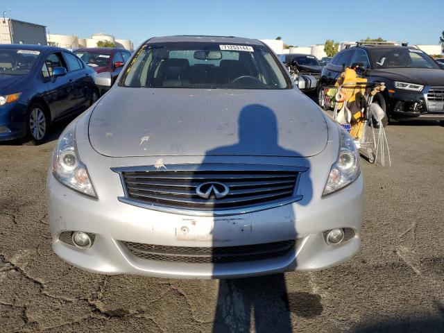 JN1CV6AR8FM522670 - 2015 INFINITI Q40 SILVER photo 5