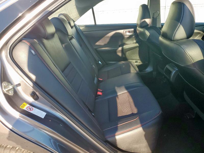 4T1BF1FK5HU748698 - 2017 TOYOTA CAMRY LE GRAY photo 10