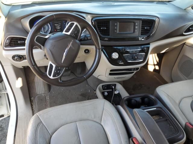 2C4RC1BG6HR621212 - 2017 CHRYSLER PACIFICA TOURING L WHITE photo 8