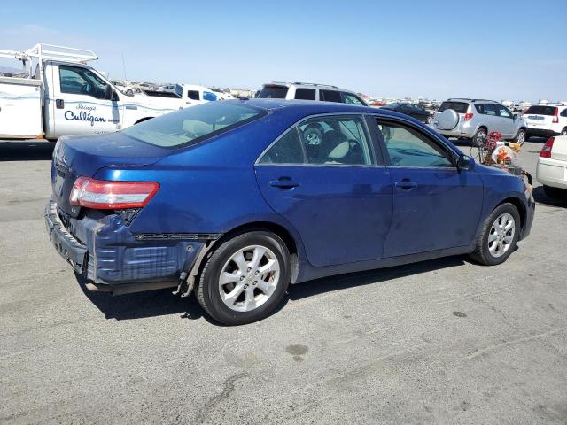 4T1BF3EK9BU689207 - 2011 TOYOTA CAMRY BASE Blau Foto 3