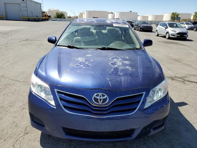 4T1BF3EK9BU689207 - 2011 TOYOTA CAMRY BASE Blau Foto 5