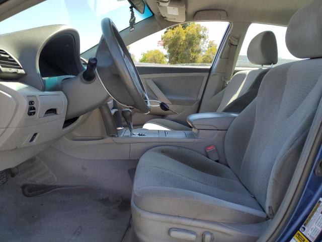 4T1BF3EK9BU689207 - 2011 TOYOTA CAMRY BASE Blau Foto 7