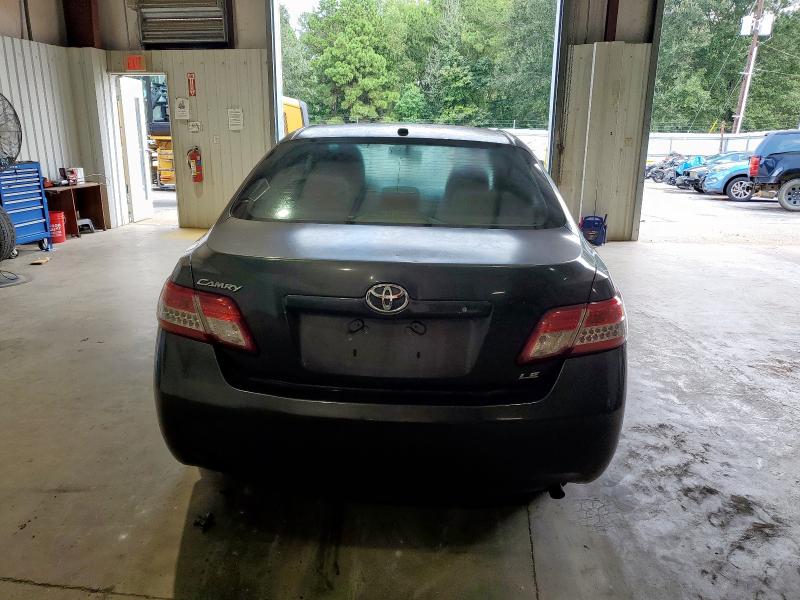 4T4BF3EK0BR186025 - 2011 TOYOTA CAMRY BASE Grau Foto 6