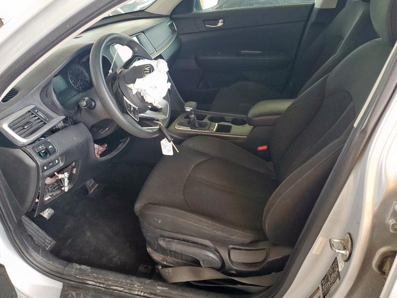 5XXGT4L37KG279435 - 2019 KIA OPTIMA LX فضي صورة 7