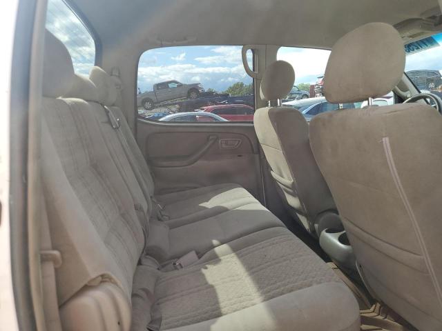 5TBDT44145S501621 - 2005 TOYOTA TUNDRA DOUBLE CAB SR5 WHITE photo 10