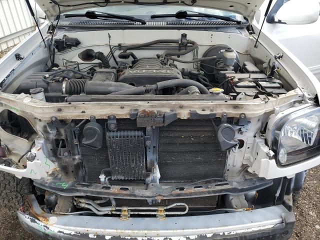 5TBDT44145S501621 - 2005 TOYOTA TUNDRA DOUBLE CAB SR5 WHITE photo 11
