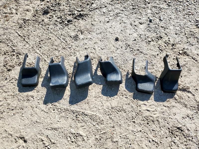 5XYZUDLAXDG009697 - 2013 HYUNDAI SANTA FE S SILVER photo 12