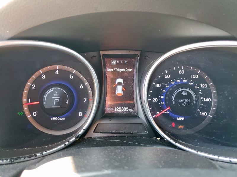 5XYZUDLAXDG009697 - 2013 HYUNDAI SANTA FE S SILVER photo 9