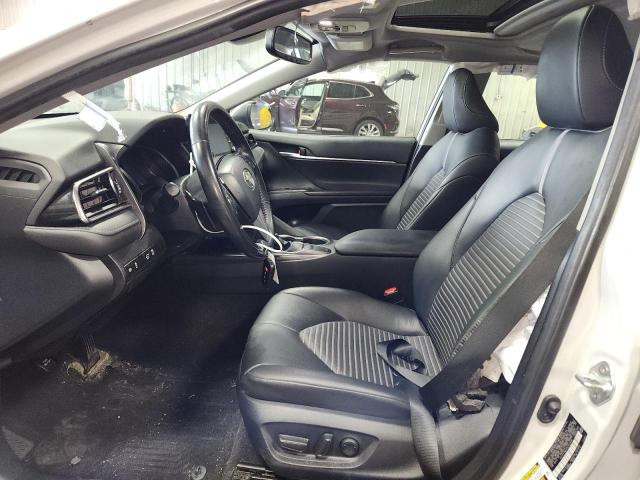 4T1T11AK4PU143435 - 2023 TOYOTA CAMRY SE NIGHT SHADE WHITE photo 7