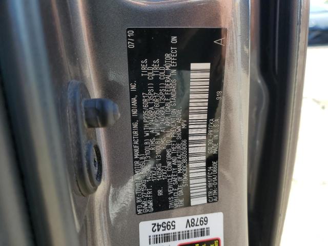 5TDKK3DC3BS059066 - 2011 TOYOTA SIENNA LE GRAY photo 13