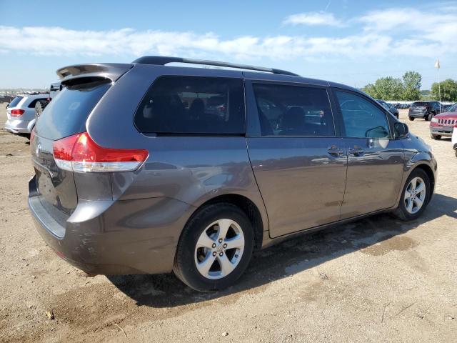 5TDKK3DC3BS059066 - 2011 TOYOTA SIENNA LE GRAY photo 3