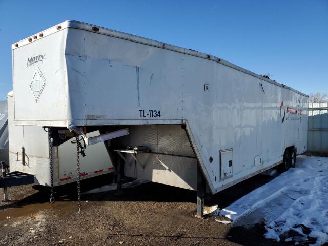 5JXJE3629BS193990 - 2011 ALUM TRAILER WHITE photo 2