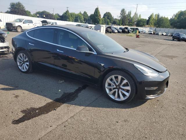 5YJ3E1EB0KF194399 - 2019 TESLA MODEL 3 Siyah fotoğraf 4