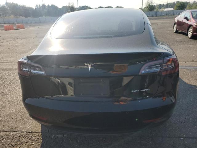 5YJ3E1EB0KF194399 - 2019 TESLA MODEL 3 Siyah fotoğraf 6