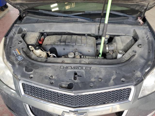 1GNKVGED7BJ186929 - 2011 CHEVROLET TRAVERSE LT GRAY photo 12