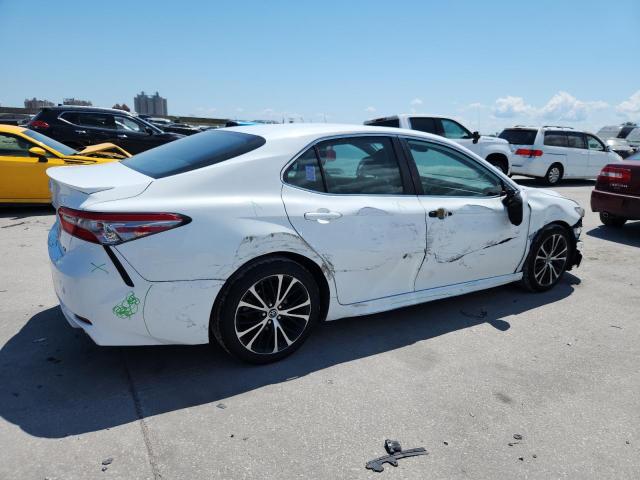 4T1B11HK3JU569416 - 2018 TOYOTA CAMRY L Ақ фото 3