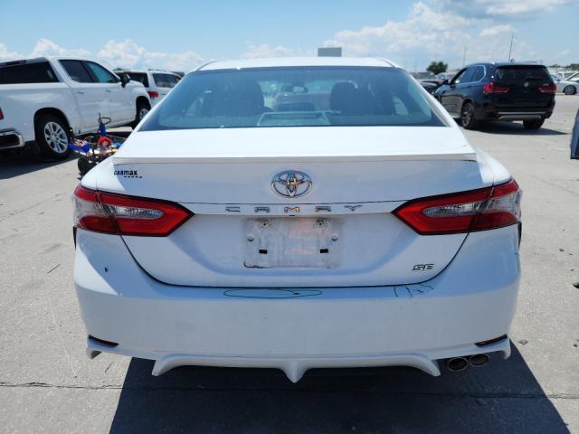 4T1B11HK3JU569416 - 2018 TOYOTA CAMRY L Ақ фото 6