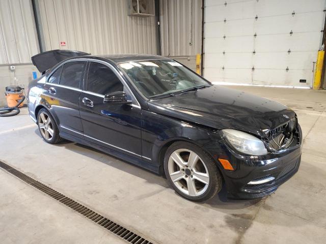 WDDGF8BB7BR141338 - 2011 MERCEDES-BENZ C 300 4MATIC BLACK photo 4