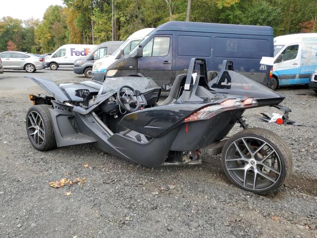 57XAAPFA4K8134211 - 2019 POLARIS SLINGSHOT SL BLACK photo 2