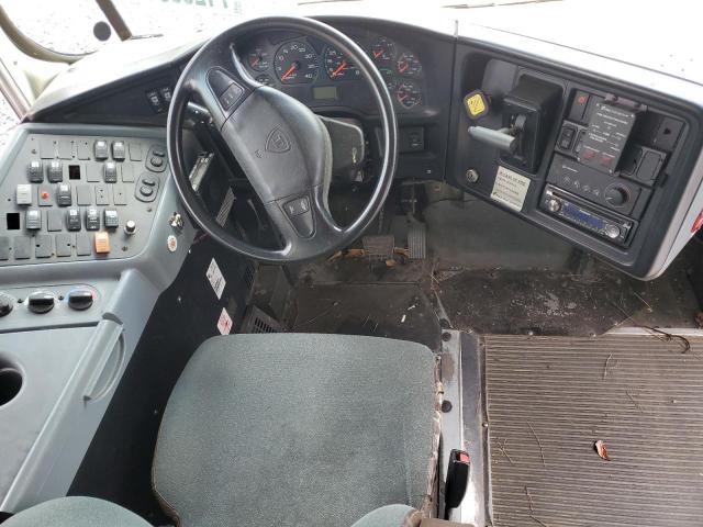 4DRBUAFN77B375237 - 2007 IC CORPORATION 3000 YELLOW photo 8