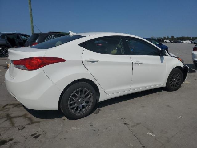 5NPDH4AE7BH026094 - 2011 HYUNDAI ELANTRA GLS WHITE photo 3