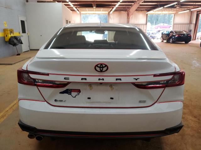 4T1DAACKXSU590314 - 2025 TOYOTA CAMRY XSE 白色 照片 6