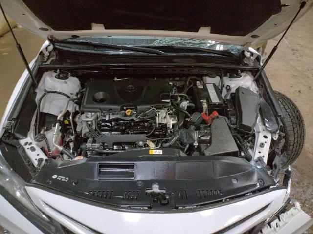 4T1B11HK1KU273344 - 2019 TOYOTA CAMRY L WHITE photo 11