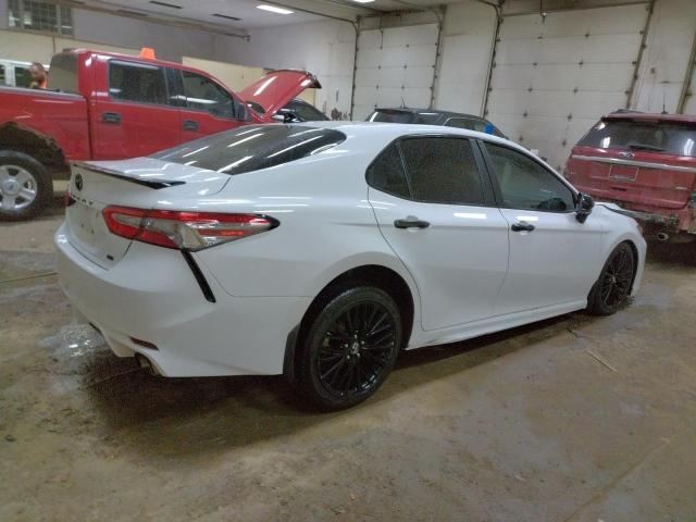 4T1B11HK1KU273344 - 2019 TOYOTA CAMRY L WHITE photo 3