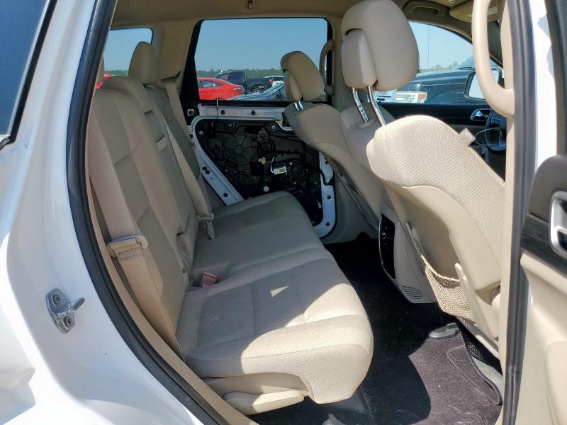 1C4RJEAG2KC598266 - 2019 JEEP GRAND CHER LAREDO WHITE photo 11