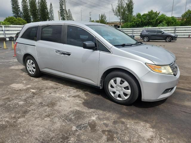 5FNRL5H28DB065414 - 2013 HONDA ODYSSEY LX ნაცრისფერი ფოტო 4