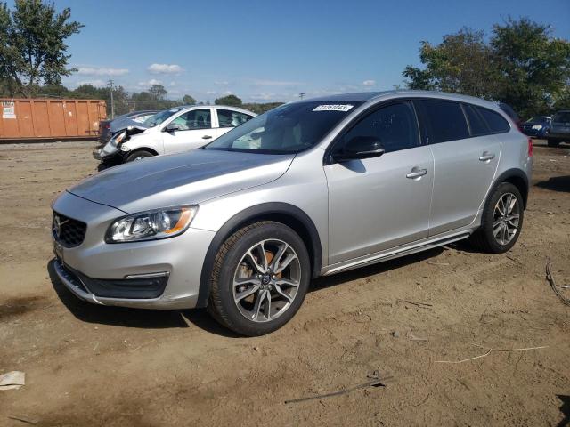 YV4612HK9F1000278 - 2015 VOLVO V60 CROSS PREMIER SILVER photo 1