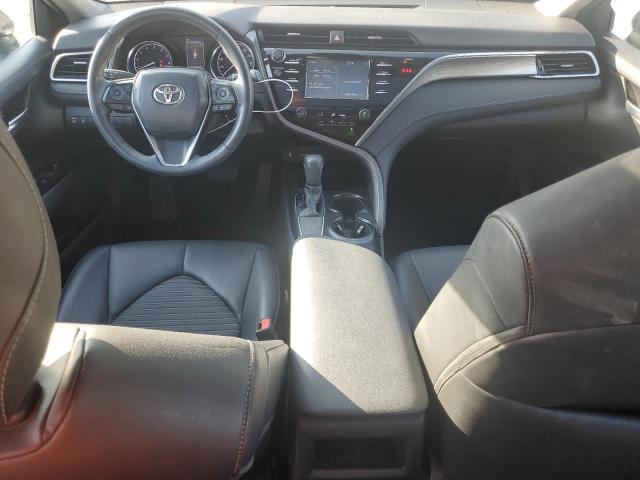 4T1B11HK6JU578515 - 2018 TOYOTA CAMRY L BLUE photo 8