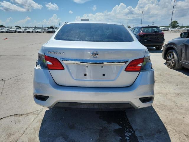 3N1AB7AP8JY307056 - 2018 NISSAN SENTRA S SILVER photo 6
