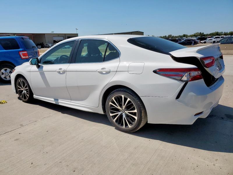 4T1B11HK9JU591677 - 2018 TOYOTA CAMRY L Ақ фото 2