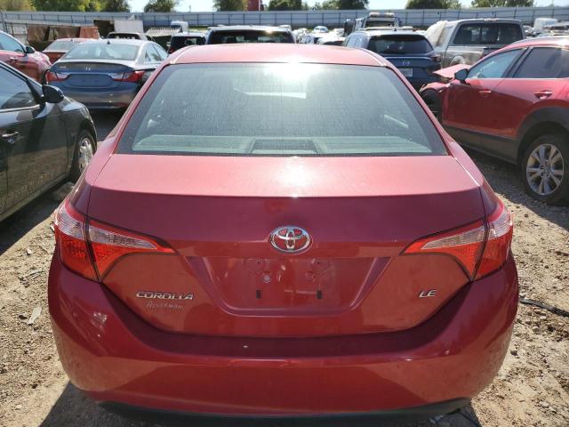 5YFBURHE3JP820629 - 2018 TOYOTA COROLLA L RED photo 6