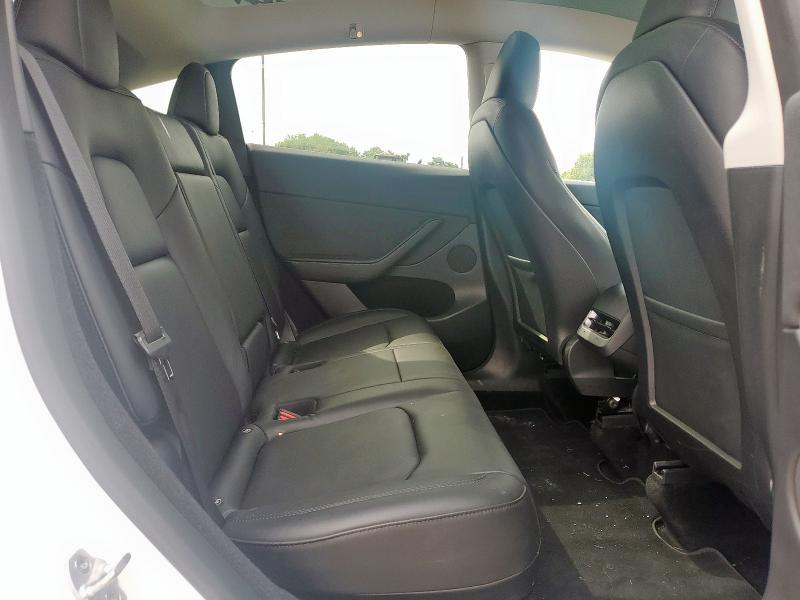 7SAYGDEE6PA098649 - 2023 TESLA MODEL Y WHITE photo 11