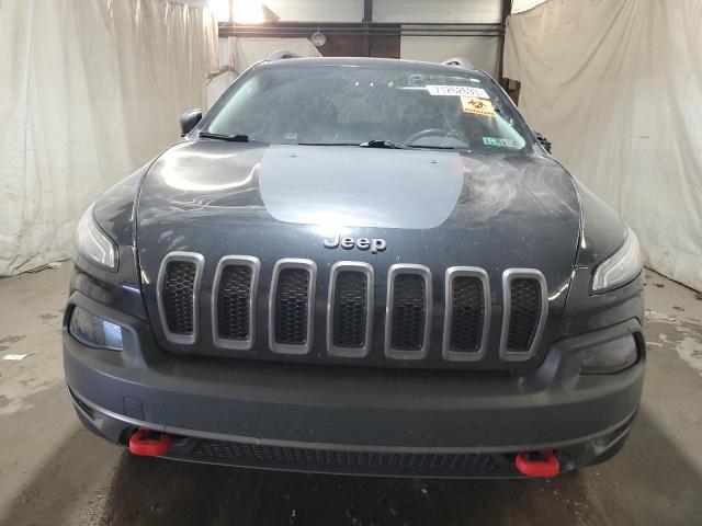 1C4PJMBS3GW226963 - 2016 JEEP CHEROKEE TRAILHAWK BLACK photo 5