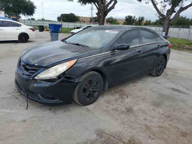 2013 HYUNDAI SONATA GLS, 