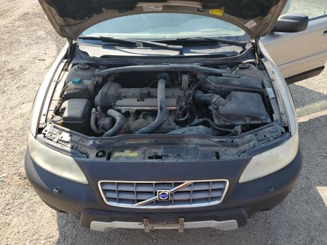 YV1SZ592551183777 - 2005 VOLVO XC70 GOLD photo 11