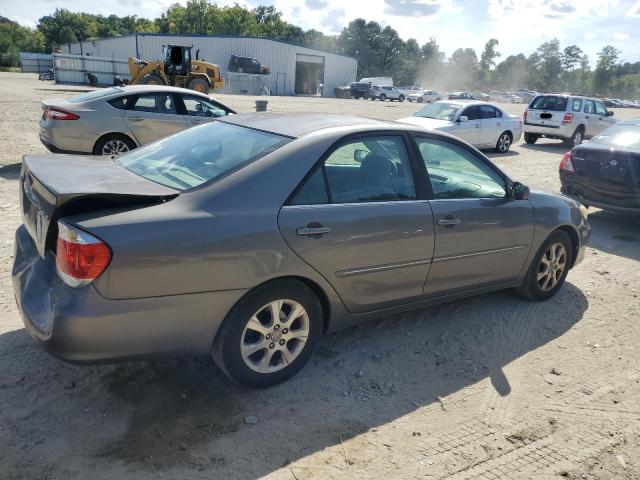 4T1BE30K15U987779 - 2005 TOYOTA CAMRY LE GRAY photo 3
